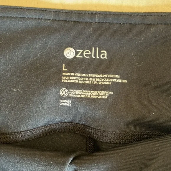 Zella flare leg yoga pants - Picture 2 of 4